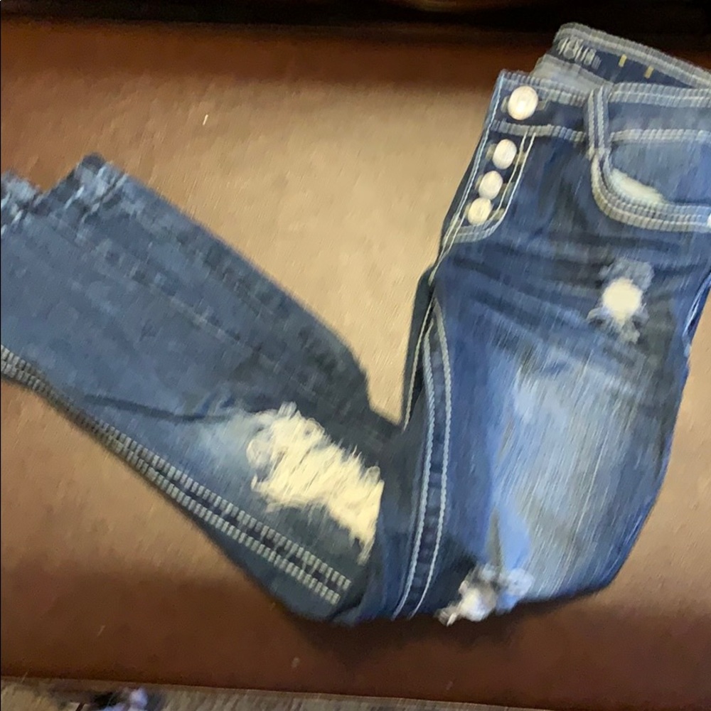 Ripped jeans